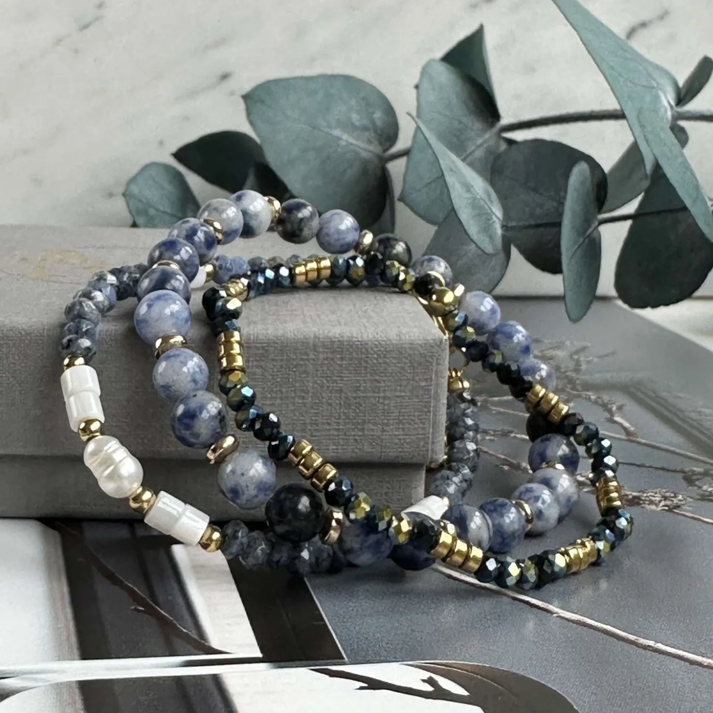 Armbånd GISELE Blue mix – Sæt med 3 stk