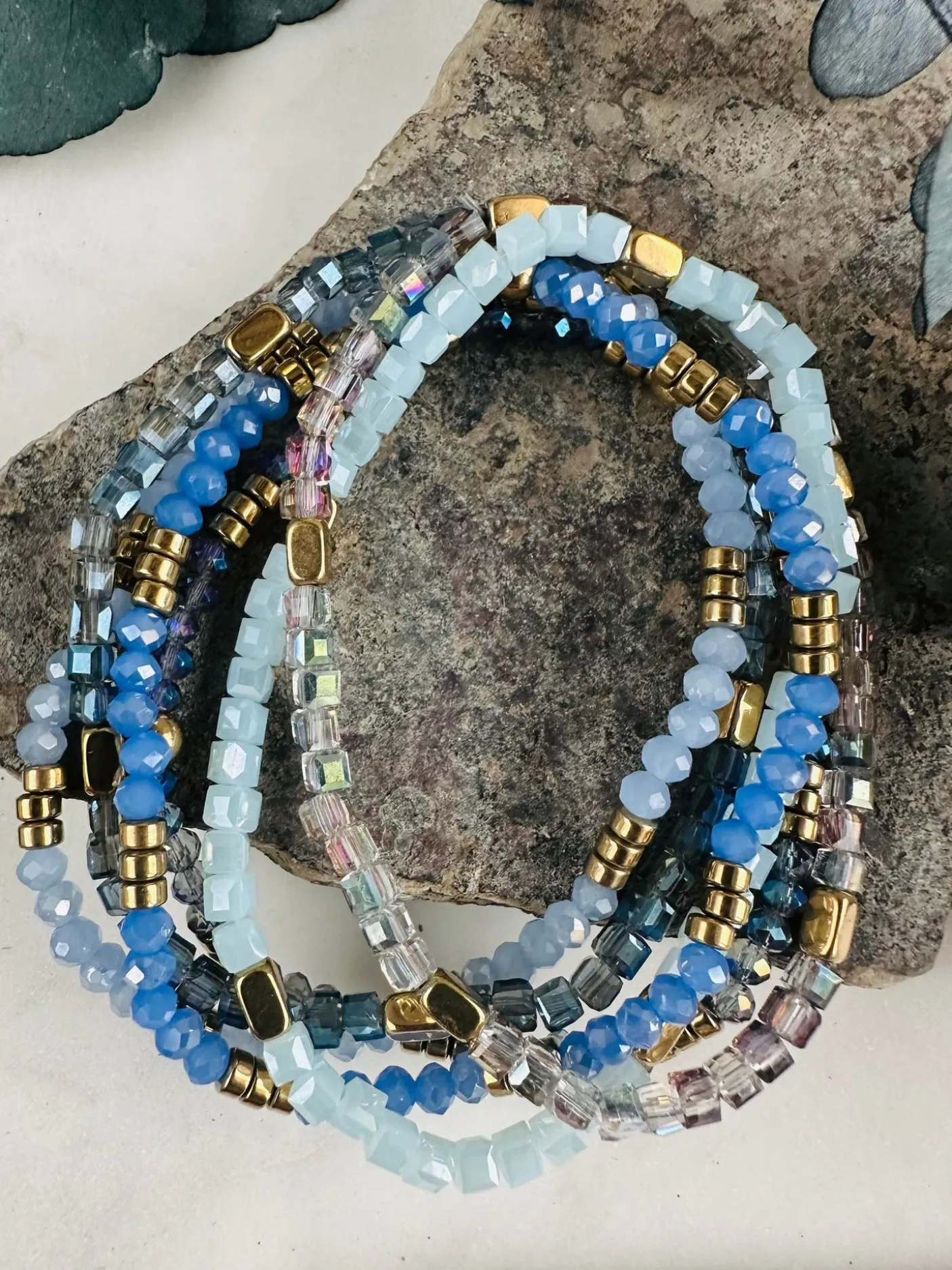 Armbånd Merle – Blue mix 1.Stk