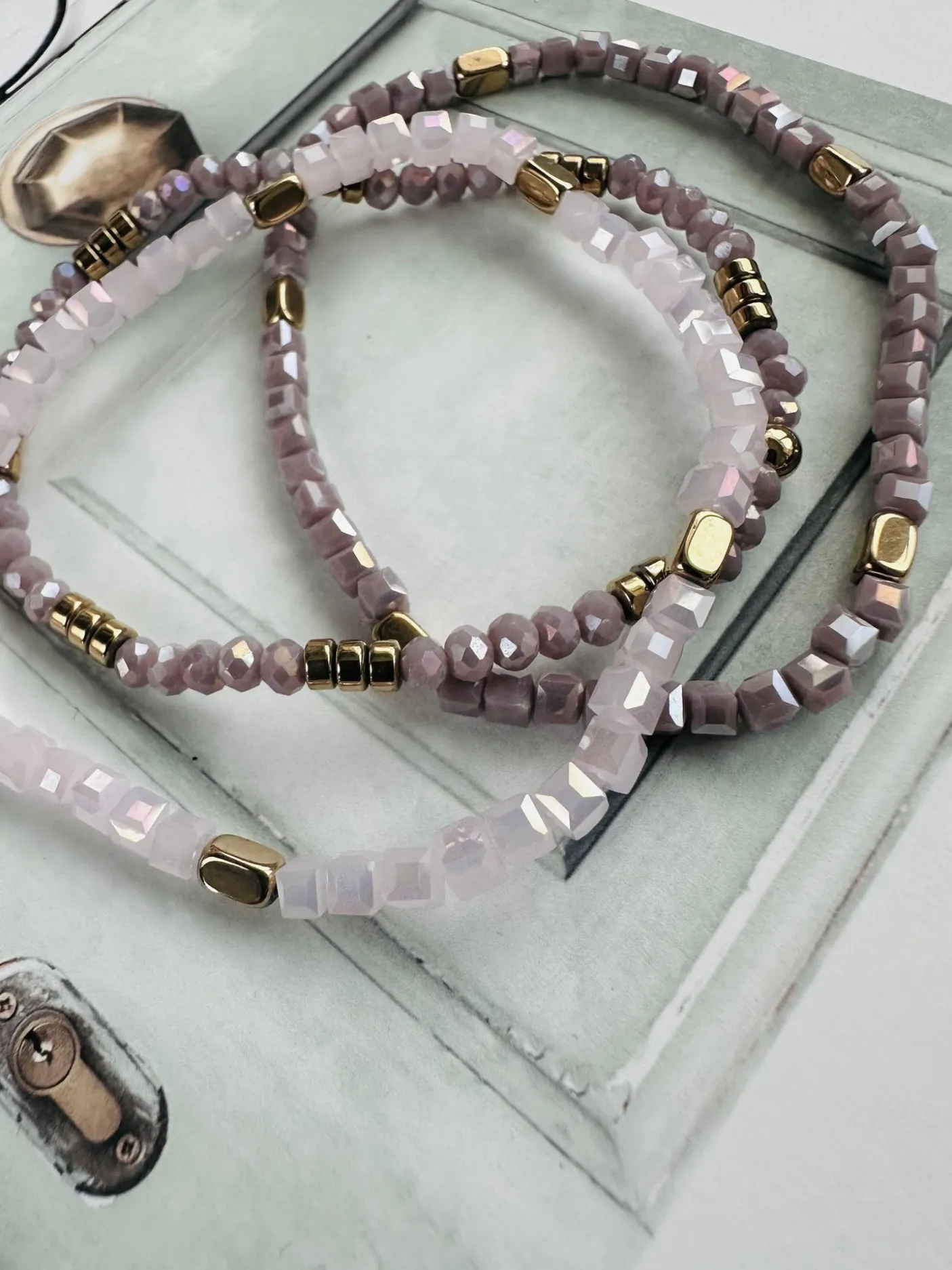 Armbånd Merle – Lavendel mix 1.stk