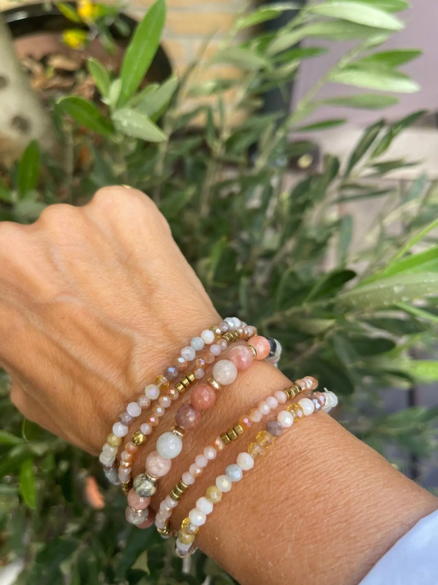 Armbånd MICHELLE Natur – Sæt med 5 armbånd