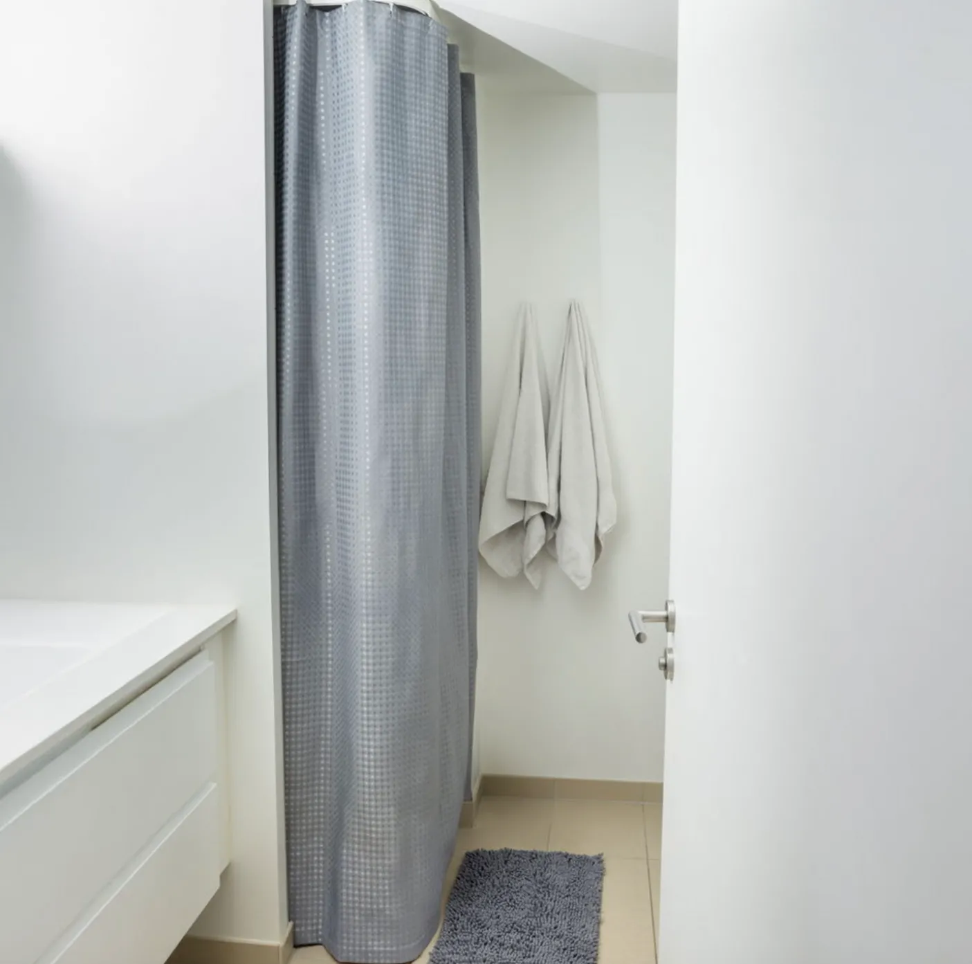 Badeværelsessæt: Badeforhæng & bademåtte / Grå