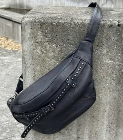 Bumbag med nitter