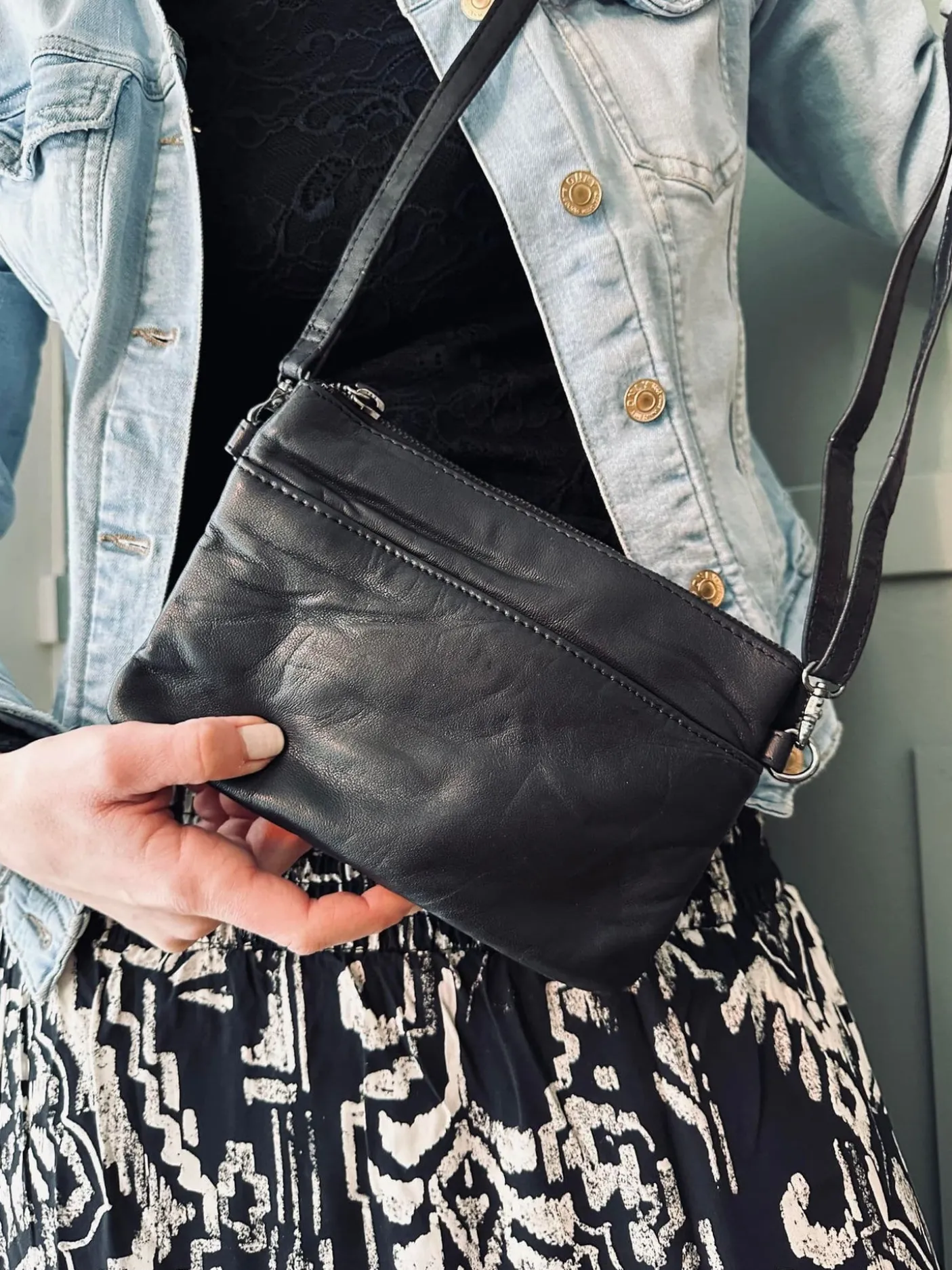 Clutch Jelva Black