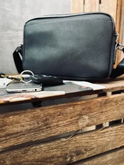Crossbody Black