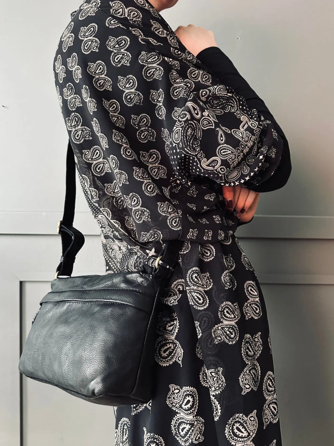 Crossbody Raw Boheme Medium – Black