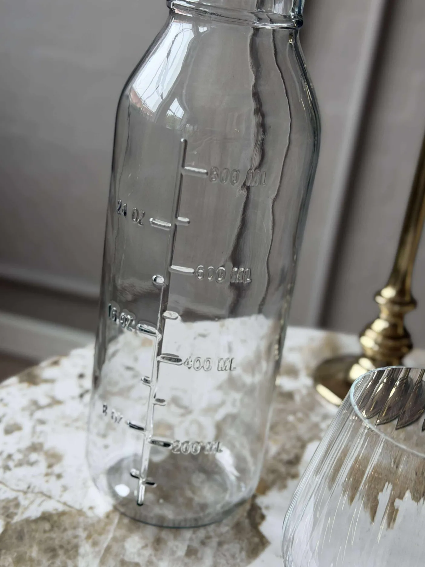 Glasflaske med Måleenheder - 1000 ml