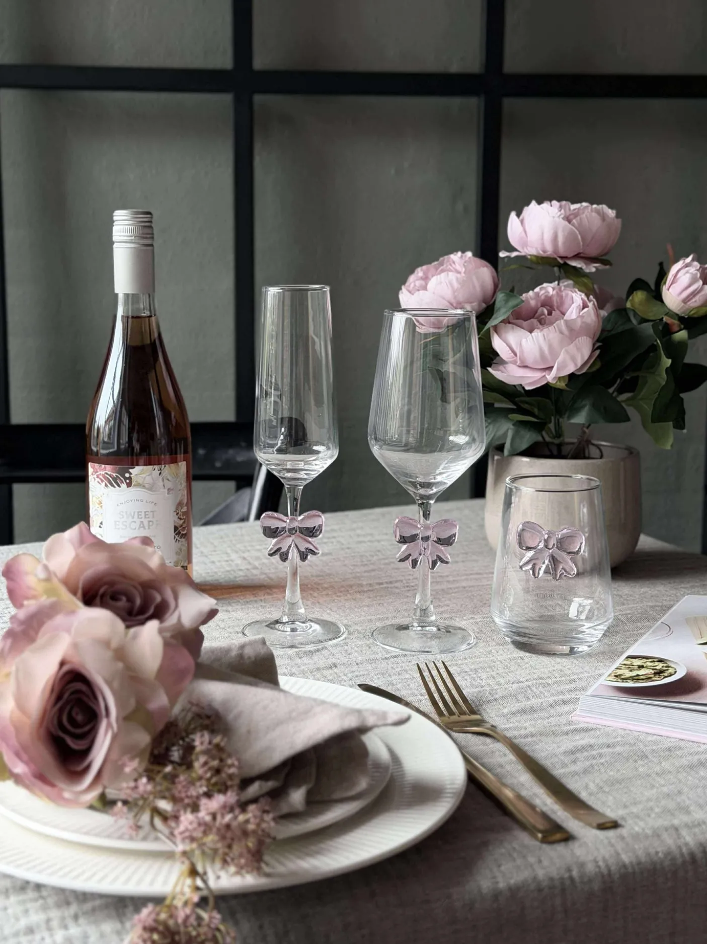 Glas med sløjfe