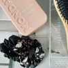 Hårelastikker scrunchie 2 stk - Sort mix