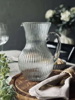Kande i klar glas