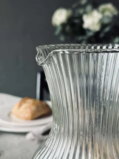 Kande i klar glas
