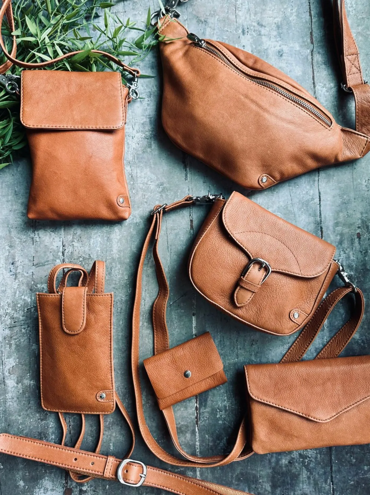 Mobiltaske Aura Cognac