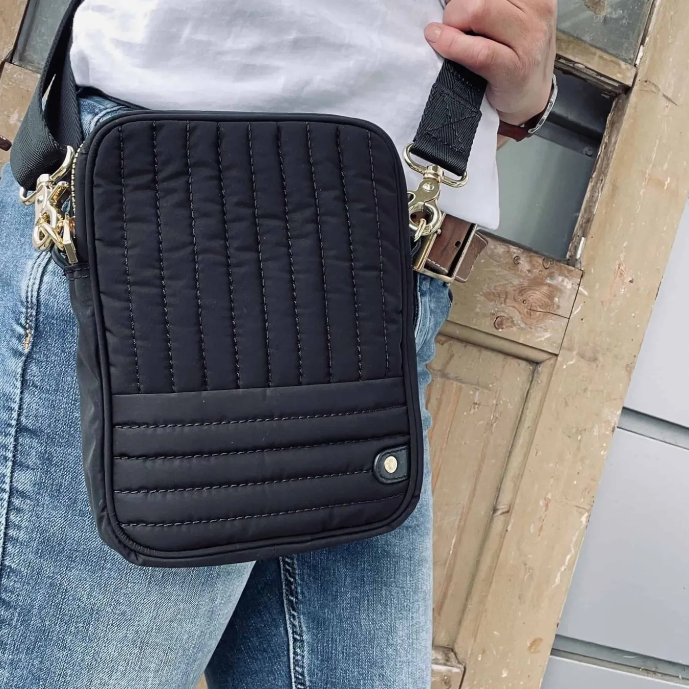 Mobiltaske - BLACK Recycle kollektion af plasticflasker