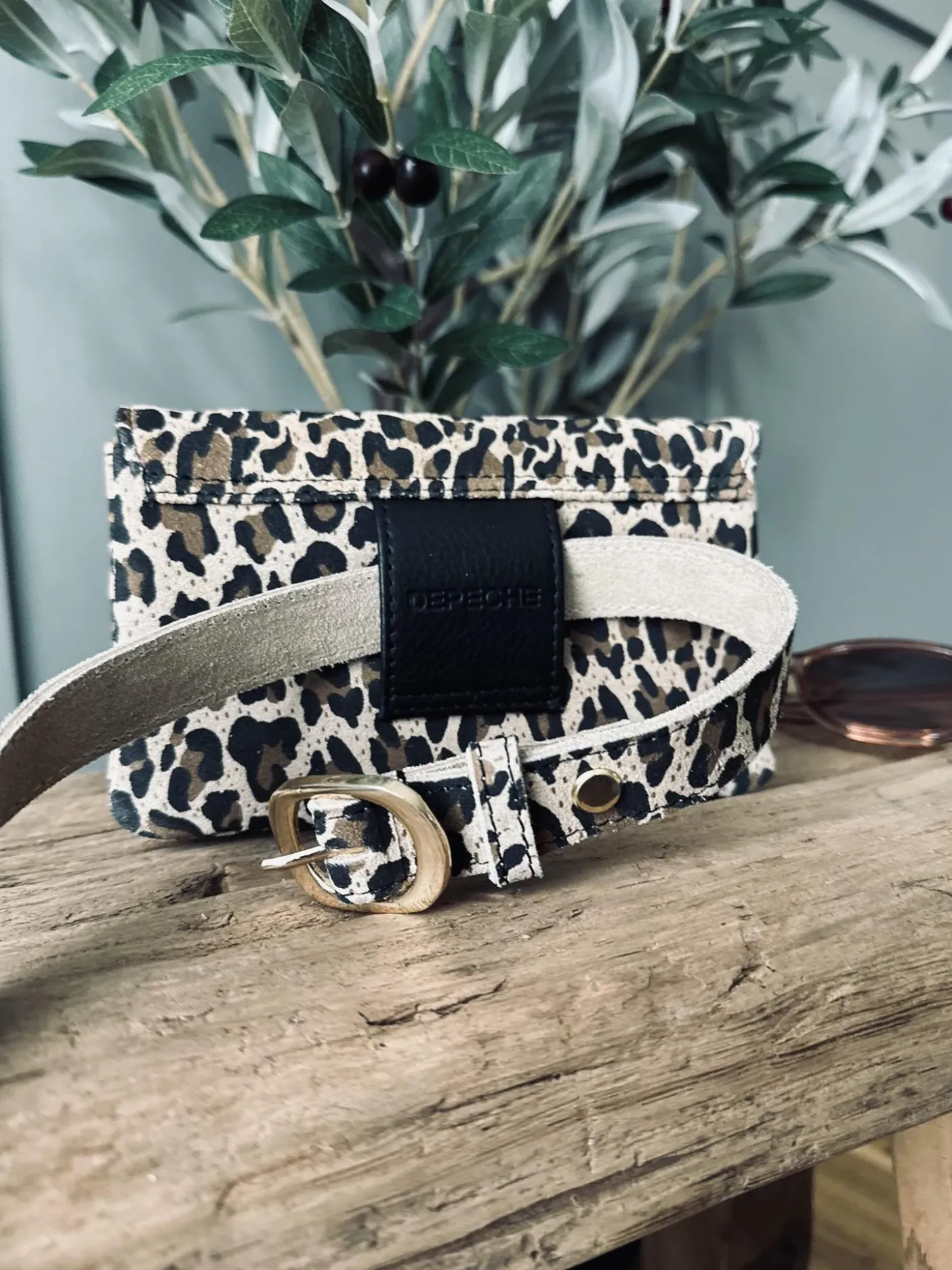 Pung Aura Leopard