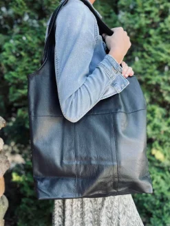 Shopper - Black