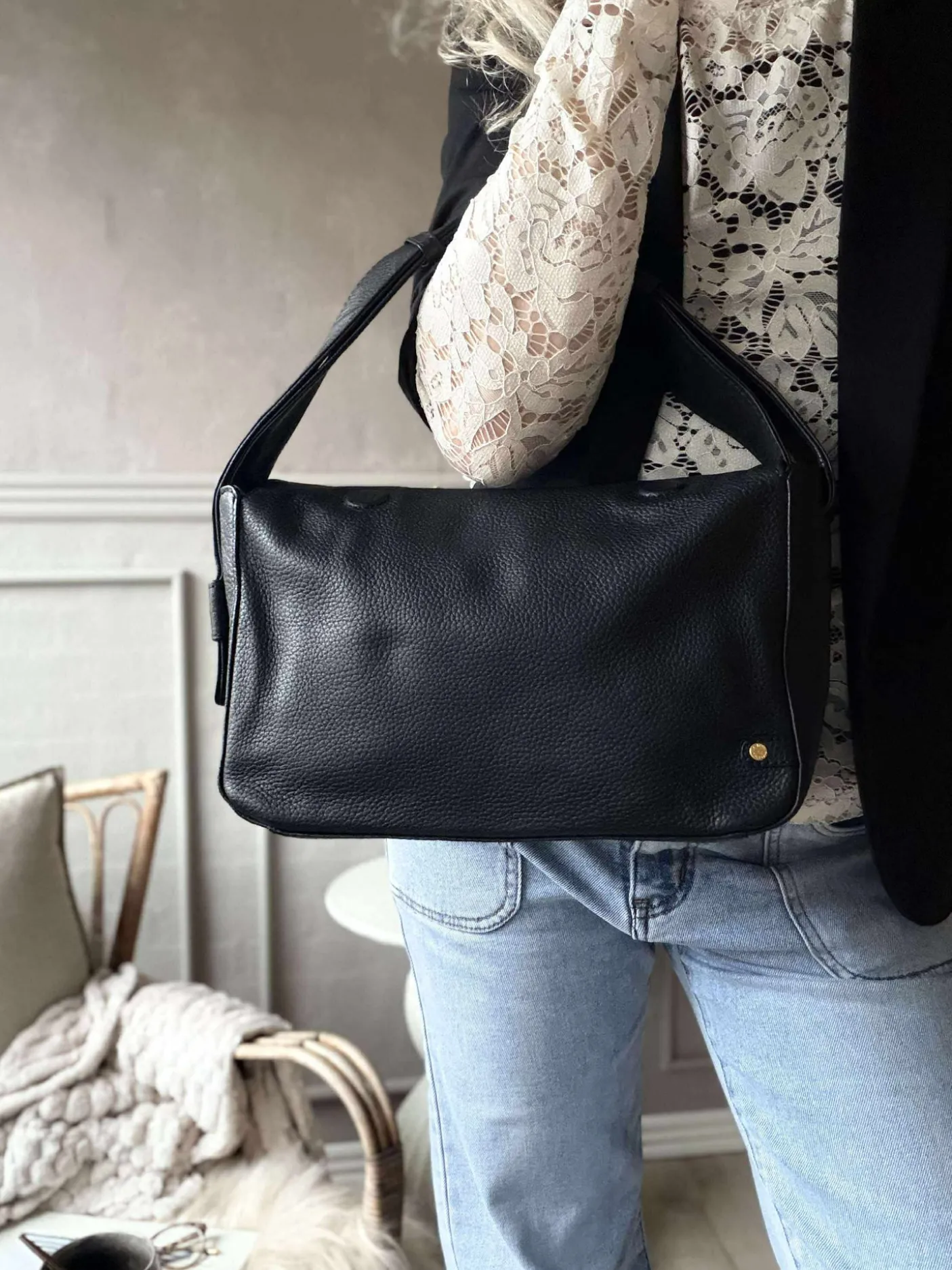 Skuldertaske Dalia - Black