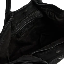 Skuldertaske med nitter - Black
