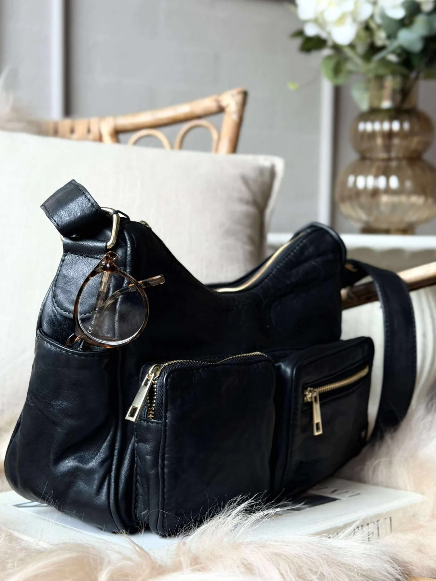Skuldertaske Sienna - Black gold