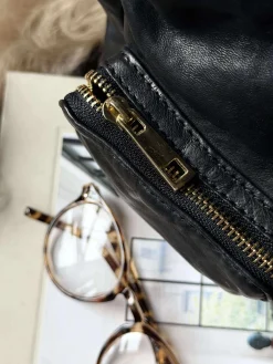 Skuldertaske Sienna - Black gold