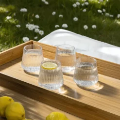 Stilrene plastikglas til hverdag og fest - 4 stk