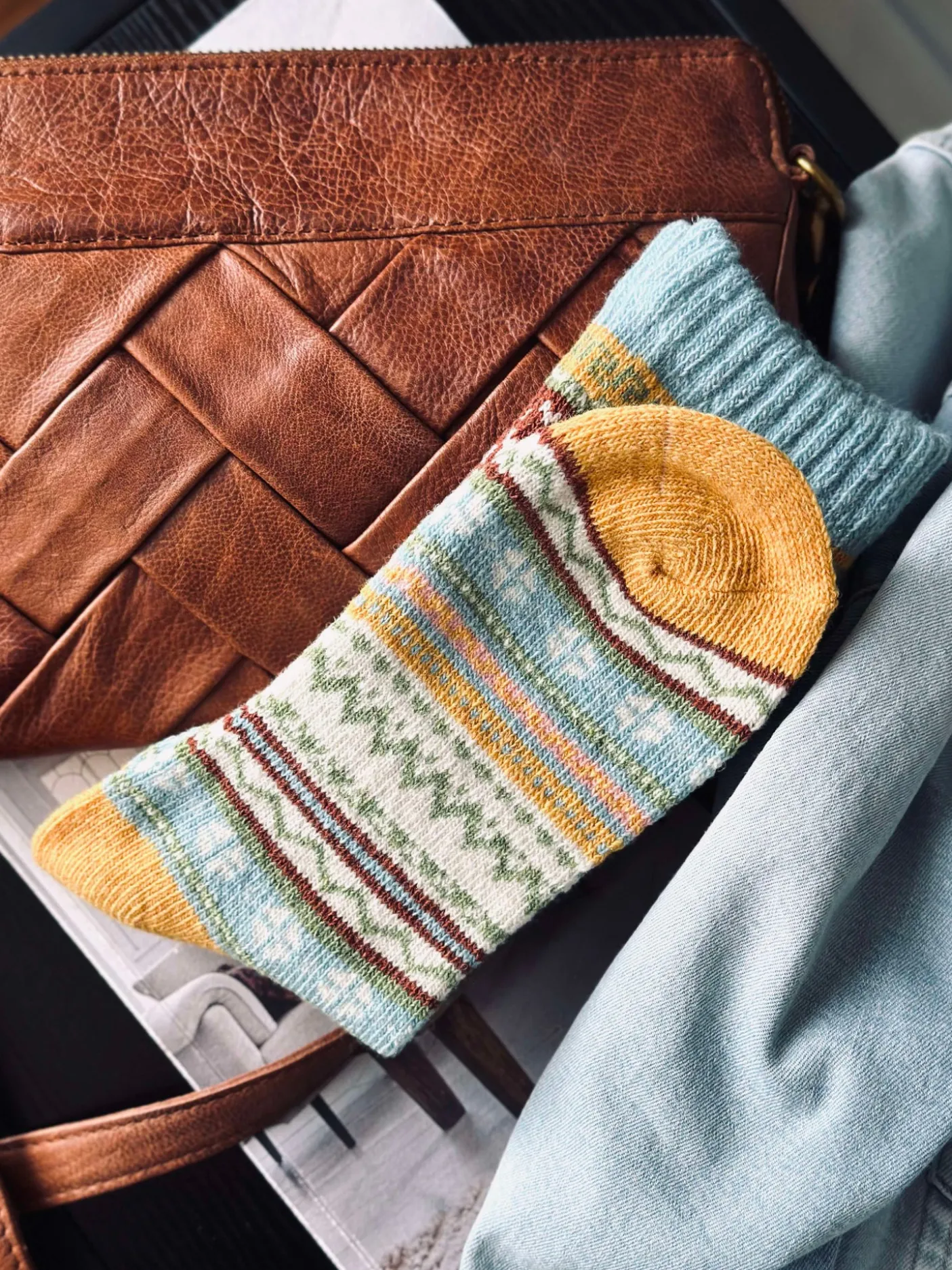 Strømper i flotte farver - Blue / yellow mix
