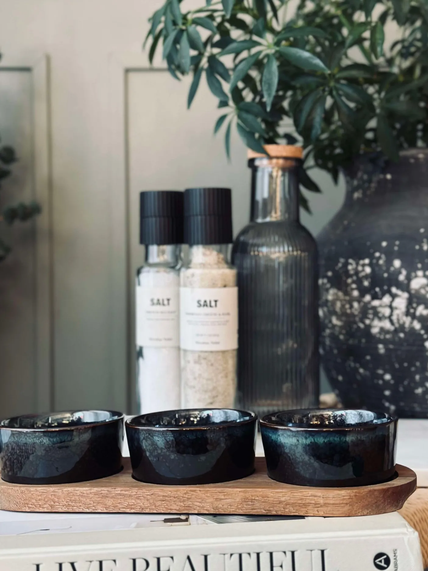 Tapas sæt med 3 skåle og fad - Stone mix