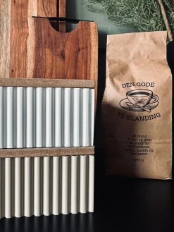 Tebox med skrift – Nordic wood