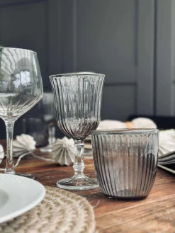 Vandglas grey