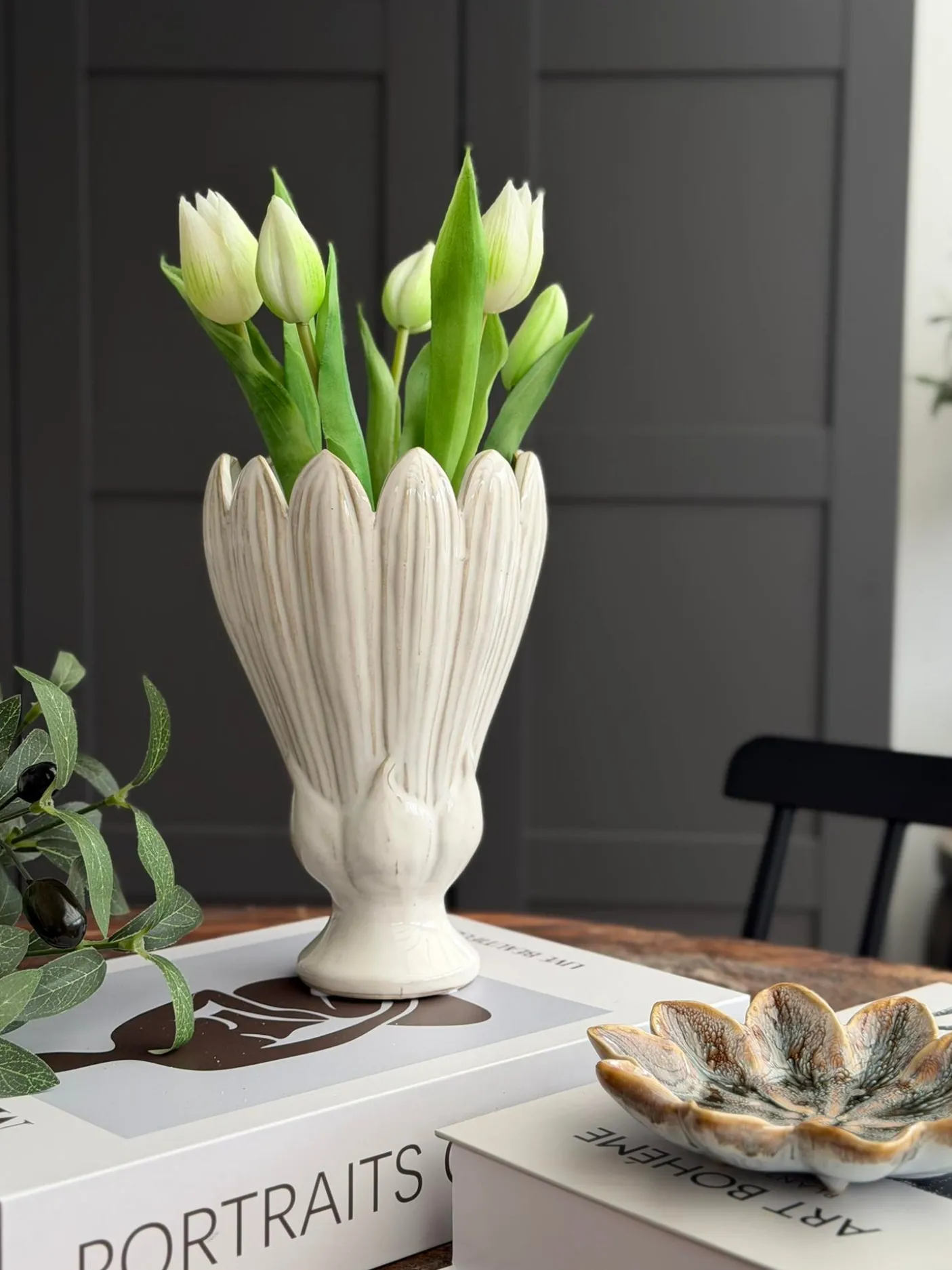 Vase flower