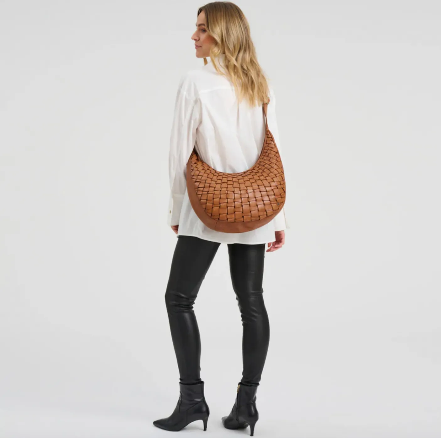 Warsaw skuldertaske - Vintage cognac